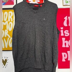 IZOD Men’s Gray Sweater Vest L Sleeveless Pullover Classic Knit